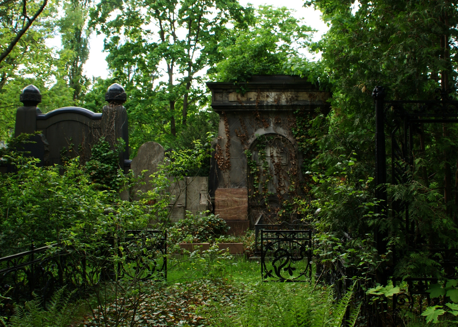 Friedhof der St. Georgen Gemeinde2