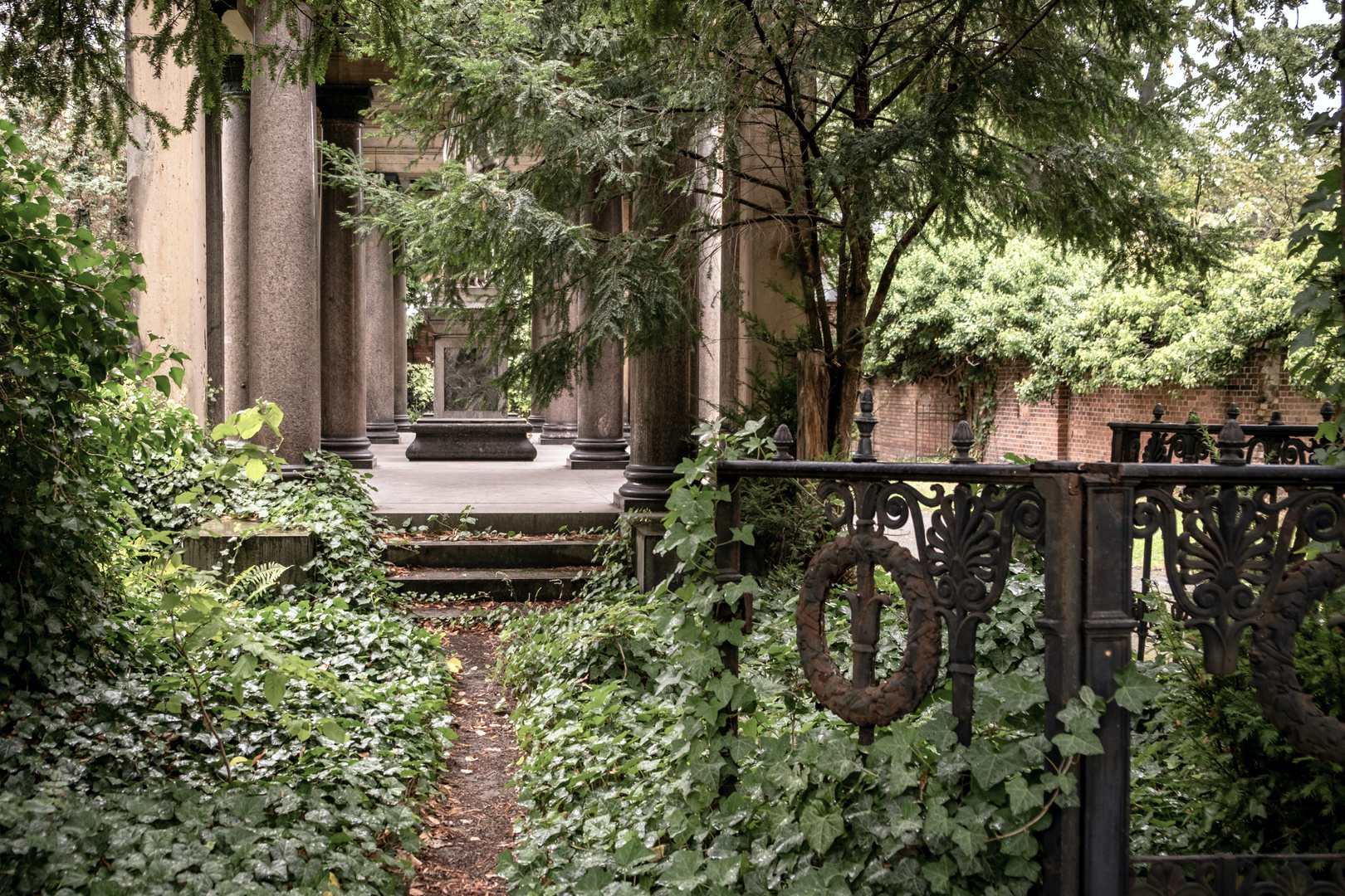 Friedhof Dreifaltigkeit II Berlin-Kreuzberg Bergmannkiez