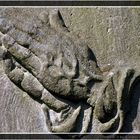 Friedhof Dresden - betende Hände