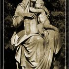 Friedhof Dresden - Statue 01