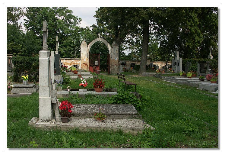 Friedhof - Hermannova Hut