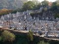 Friedhof in Vienne by Rudolf Wierz 