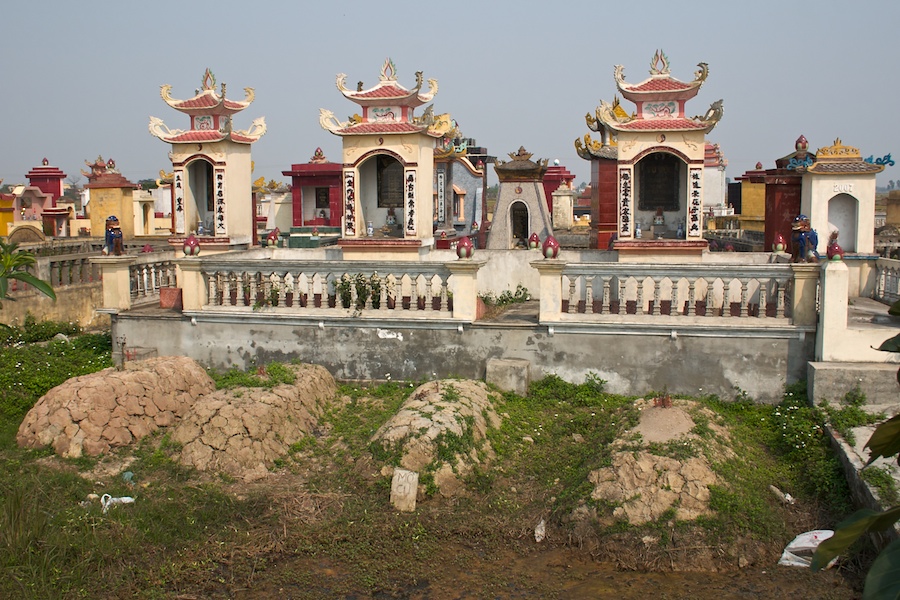 Friedhof in Vietnam (2)