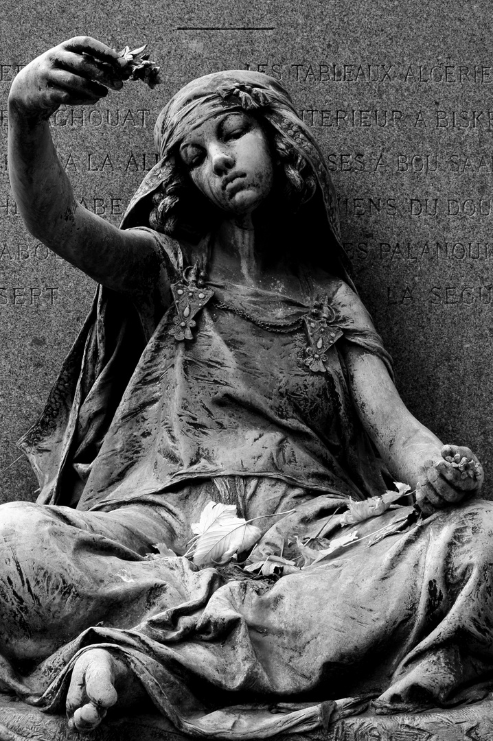 Friedhof - Montmartre - Paris - Skulptur