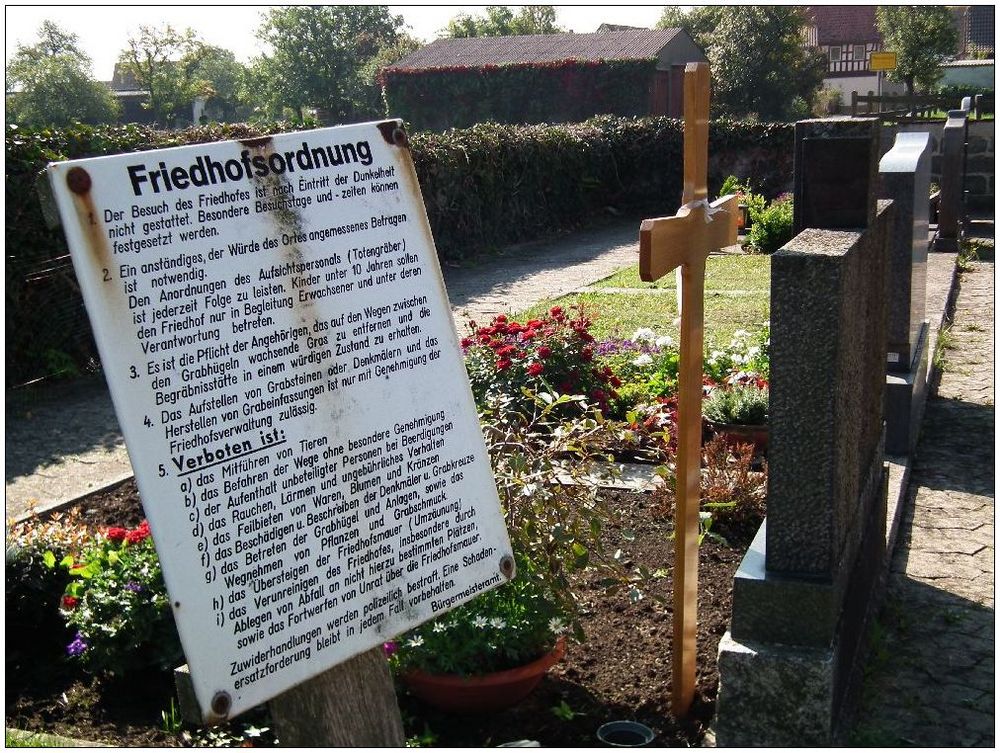 Friedhof-Ordnung ...