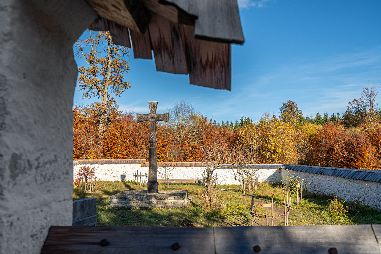 Friedhof und Obstgarten