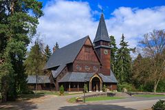 - Friedhofskapelle -