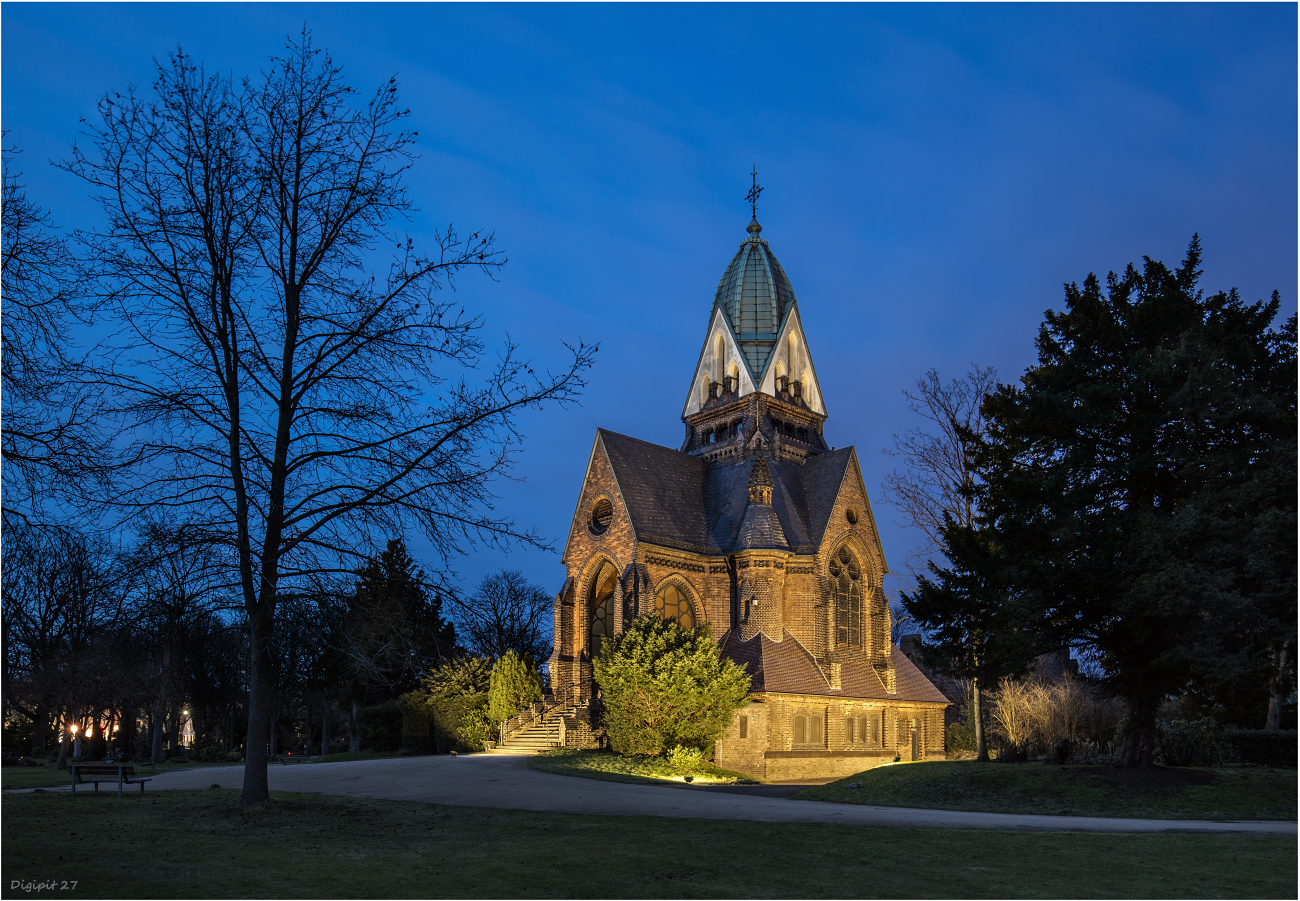 Friedhofskapelle DuisburgNeudorf 202101 Foto & Bild world, kapelle