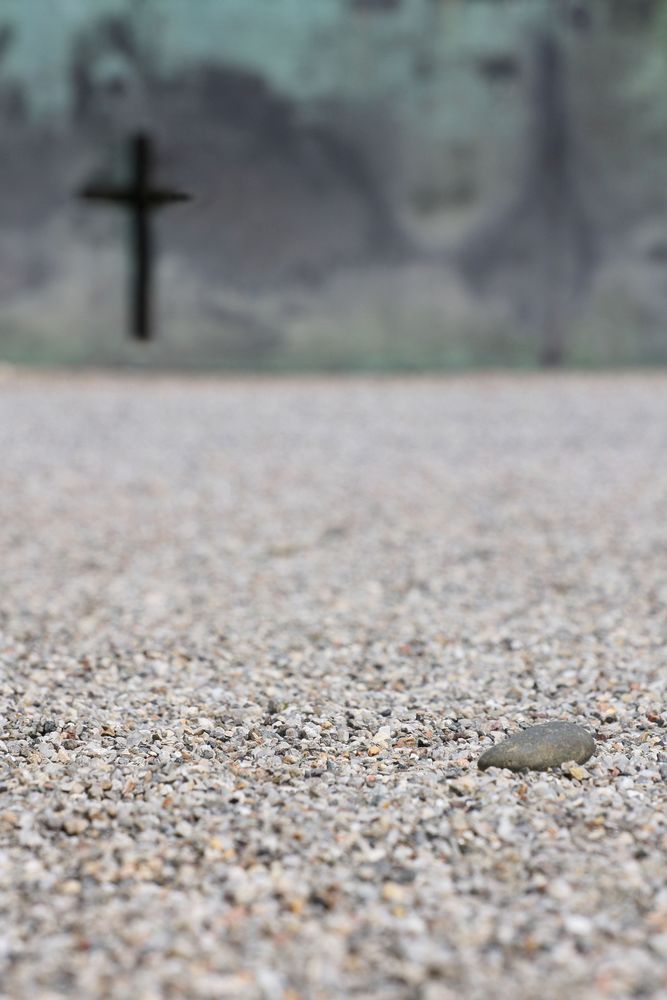 FRIEDhofsmauErN von Birgit Rüb 