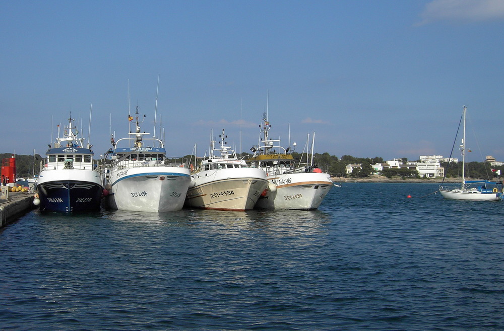 Friedlich bei Einander