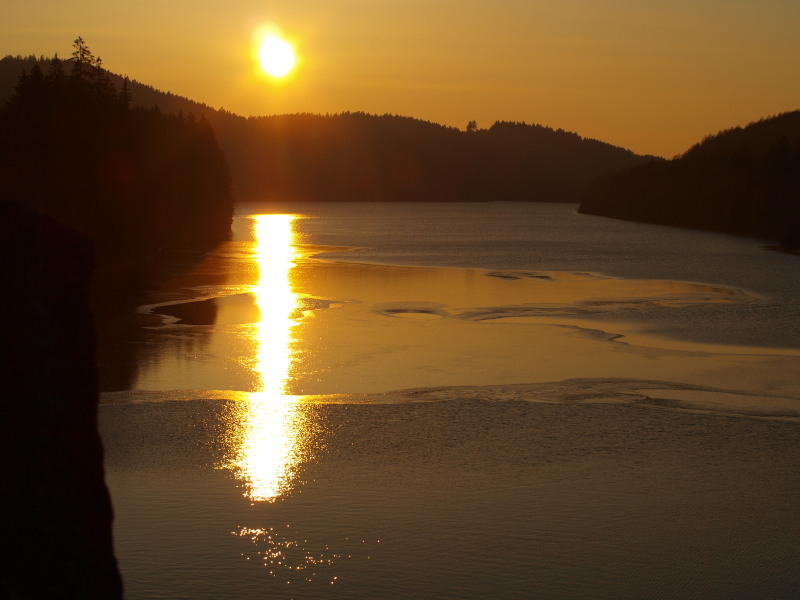 Friedlicher Stausee