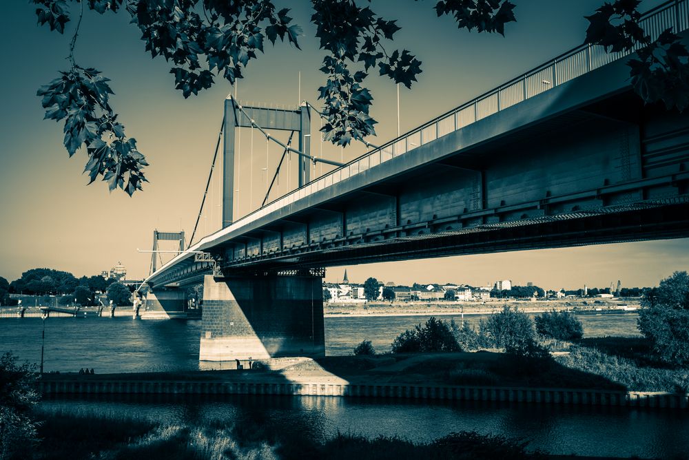 Friedrich-Ebert-Brücke, Duisburg-Homberg