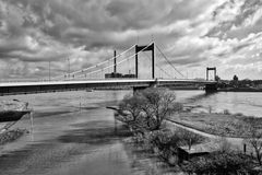 Friedrich Ebert Brücke in DU-Ruhrort