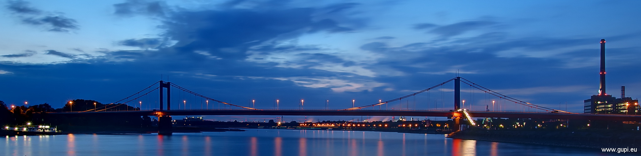 Friedrich-Ebert-Brücke - Pano