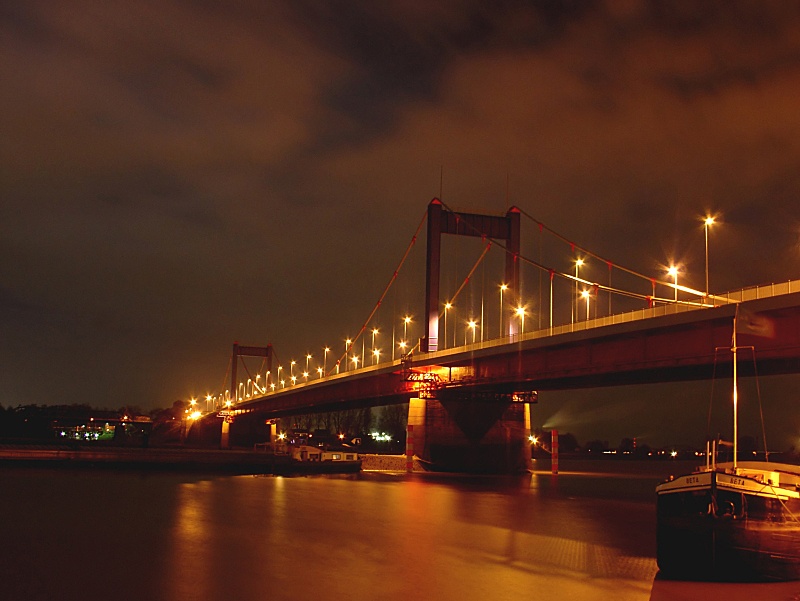 Friedrich-Ebert seine Brücke....