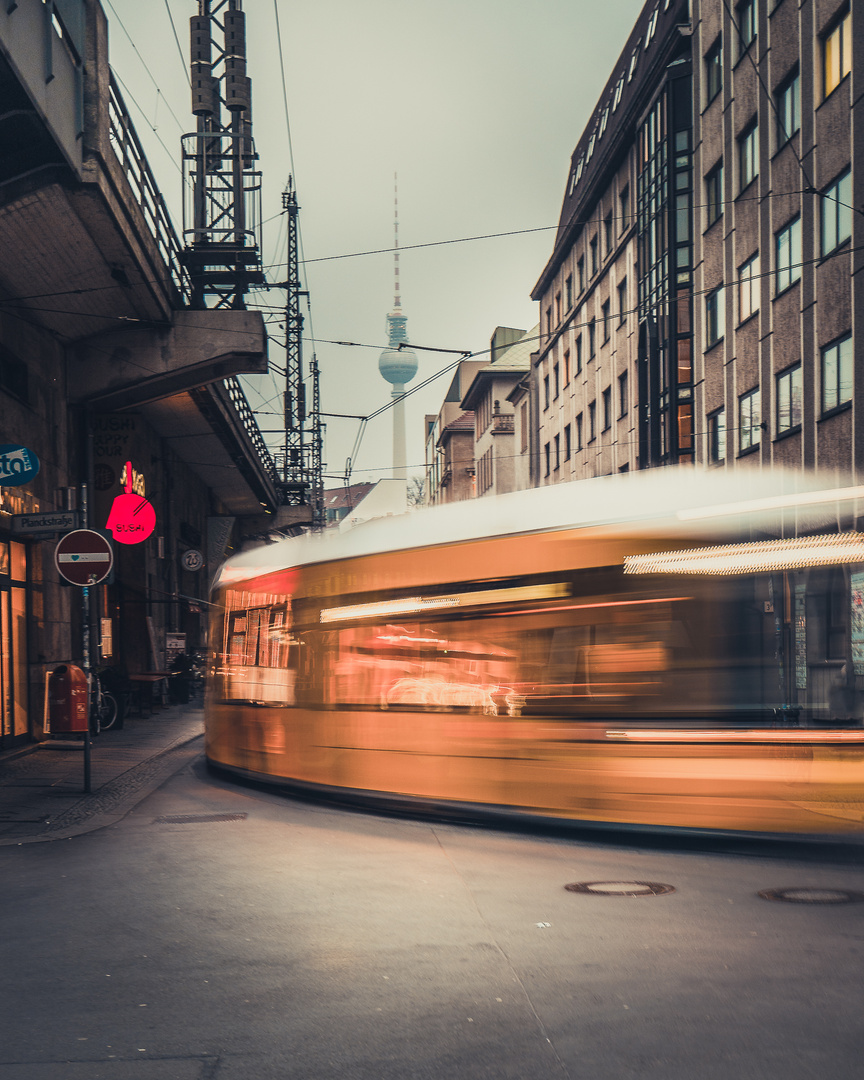 Friedrichstraße Berlin Foto & Bild architektur, deutschland, europe
