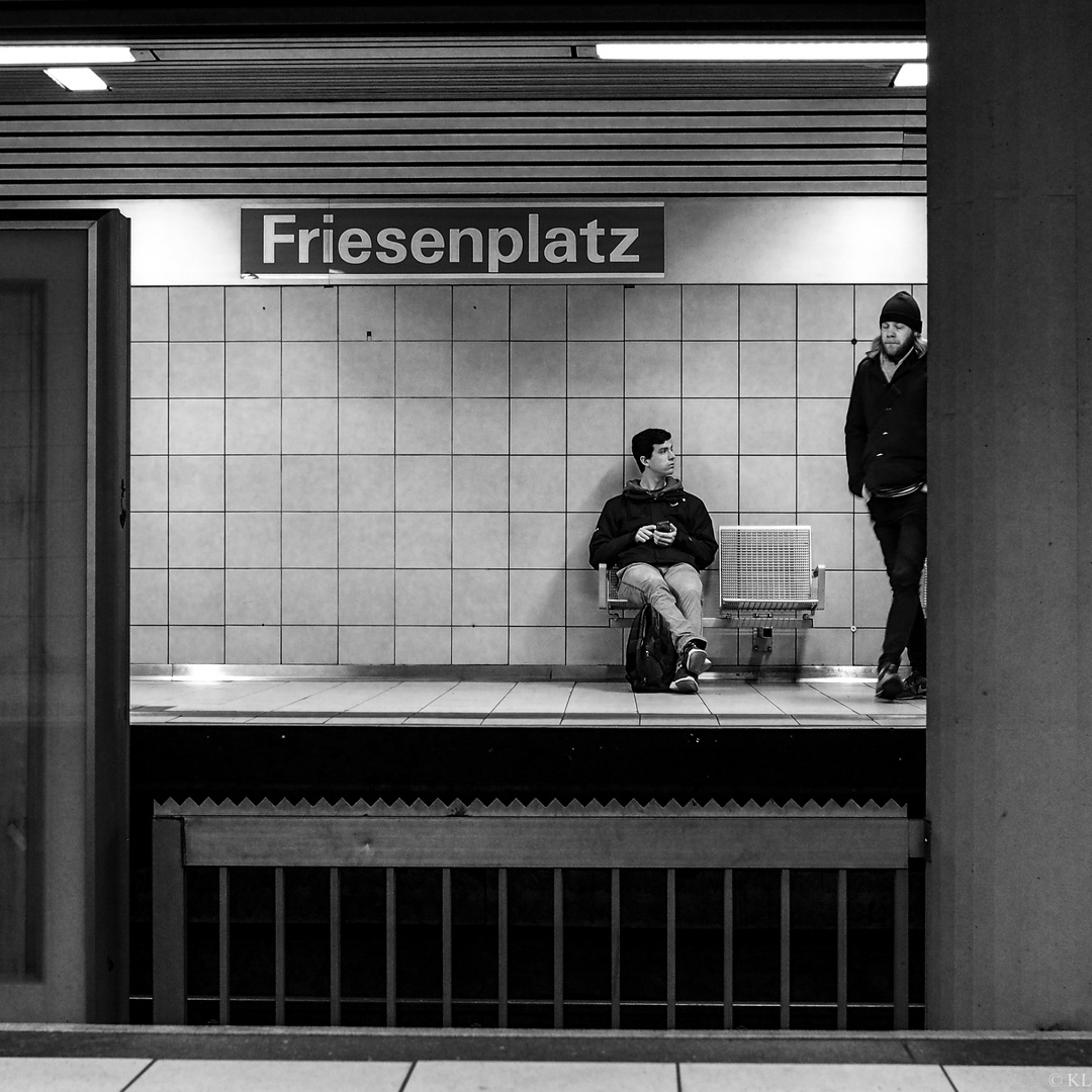 Friesenplatz ...