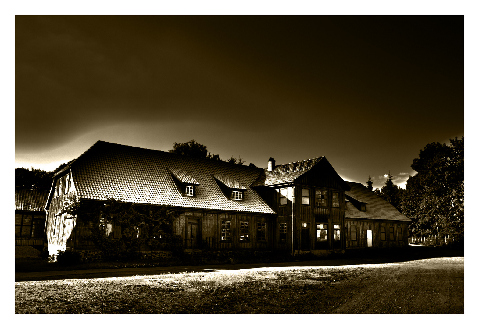 Frightening House on High Dynamic Range