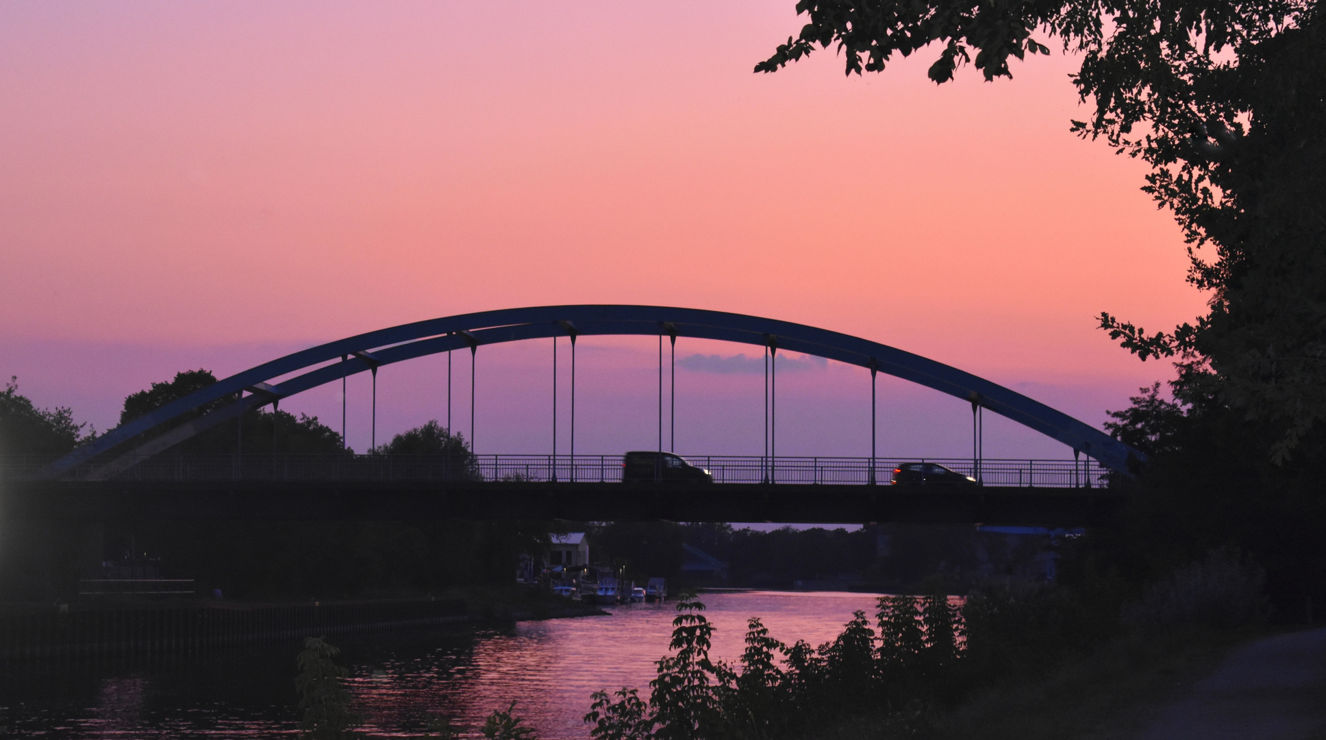 Frisch gestylt in Pink und Rot