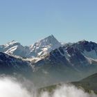 frisch verschneite Tiroler  Bergwelt 