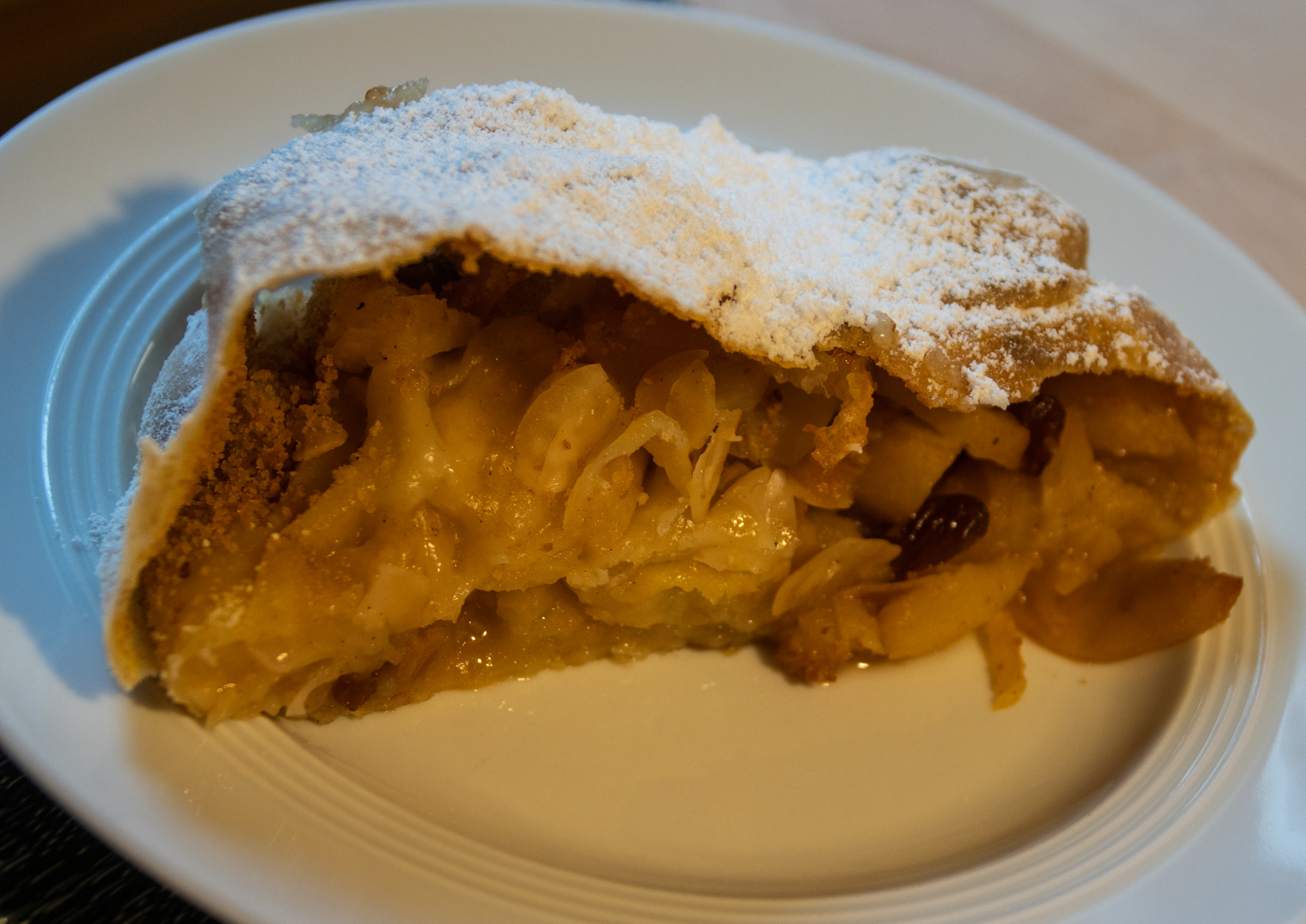 Frischer Apfelstrudel.....