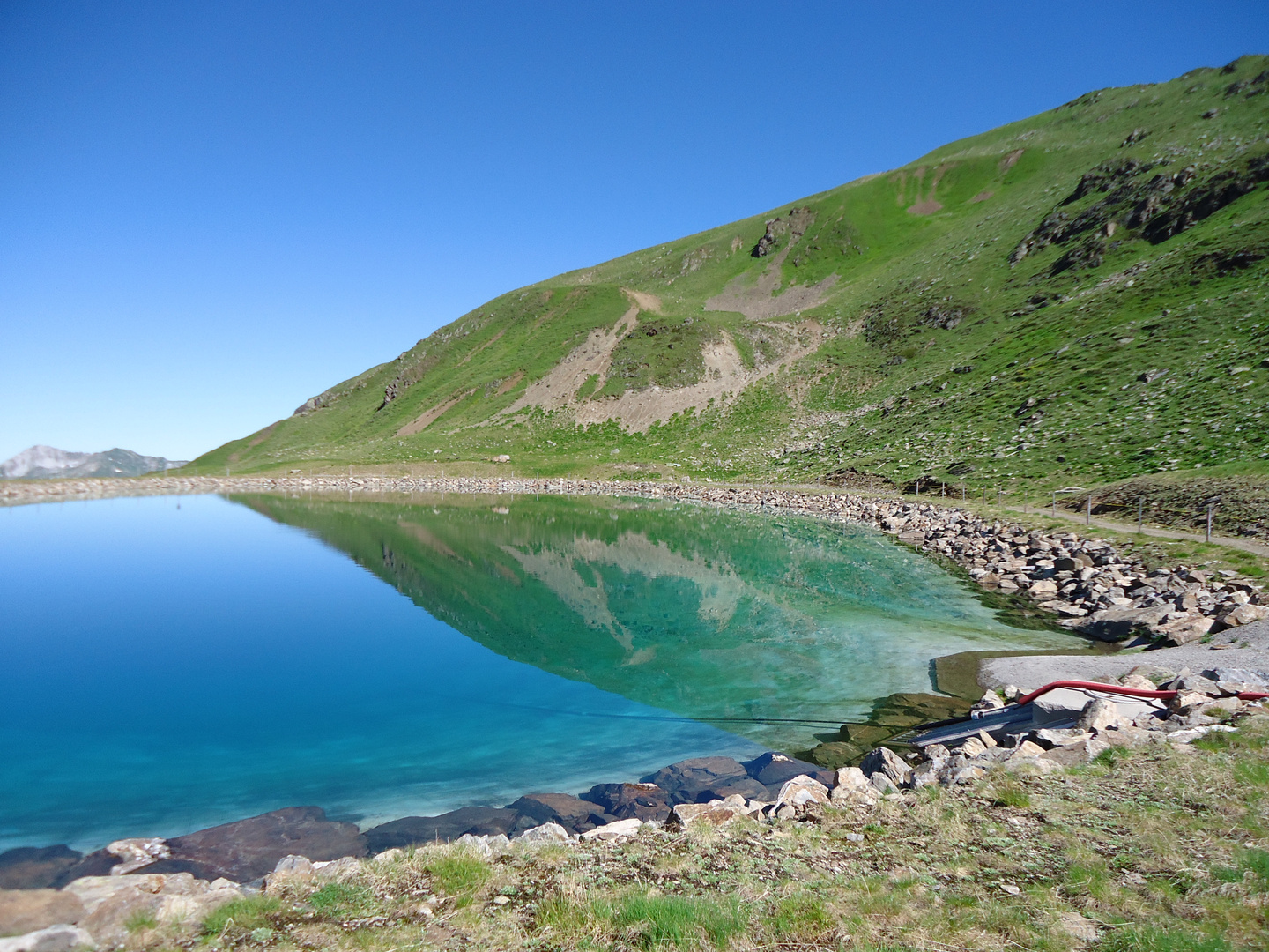 frischer Bergsee