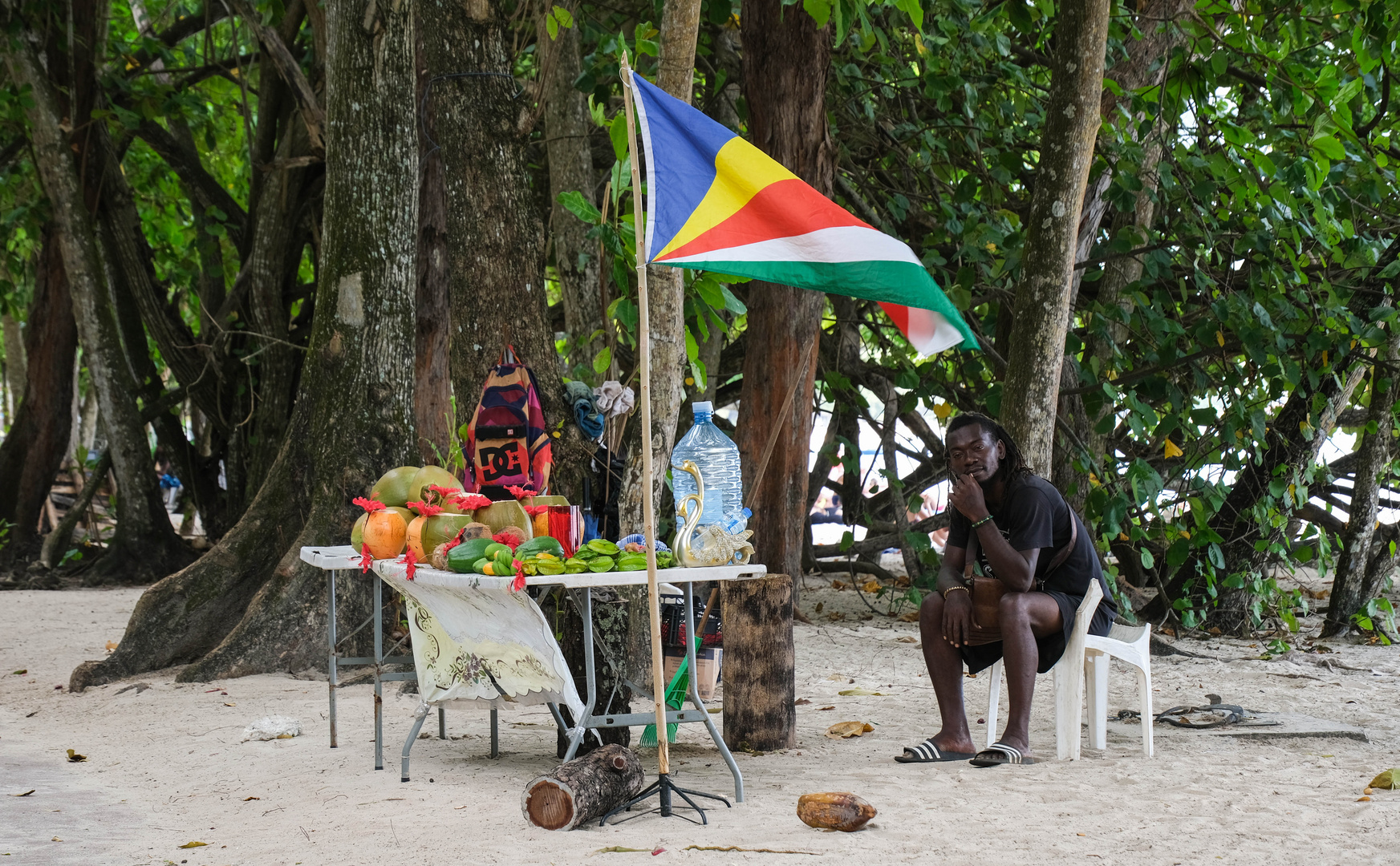 ...frisches Obst am Beau Vallon...