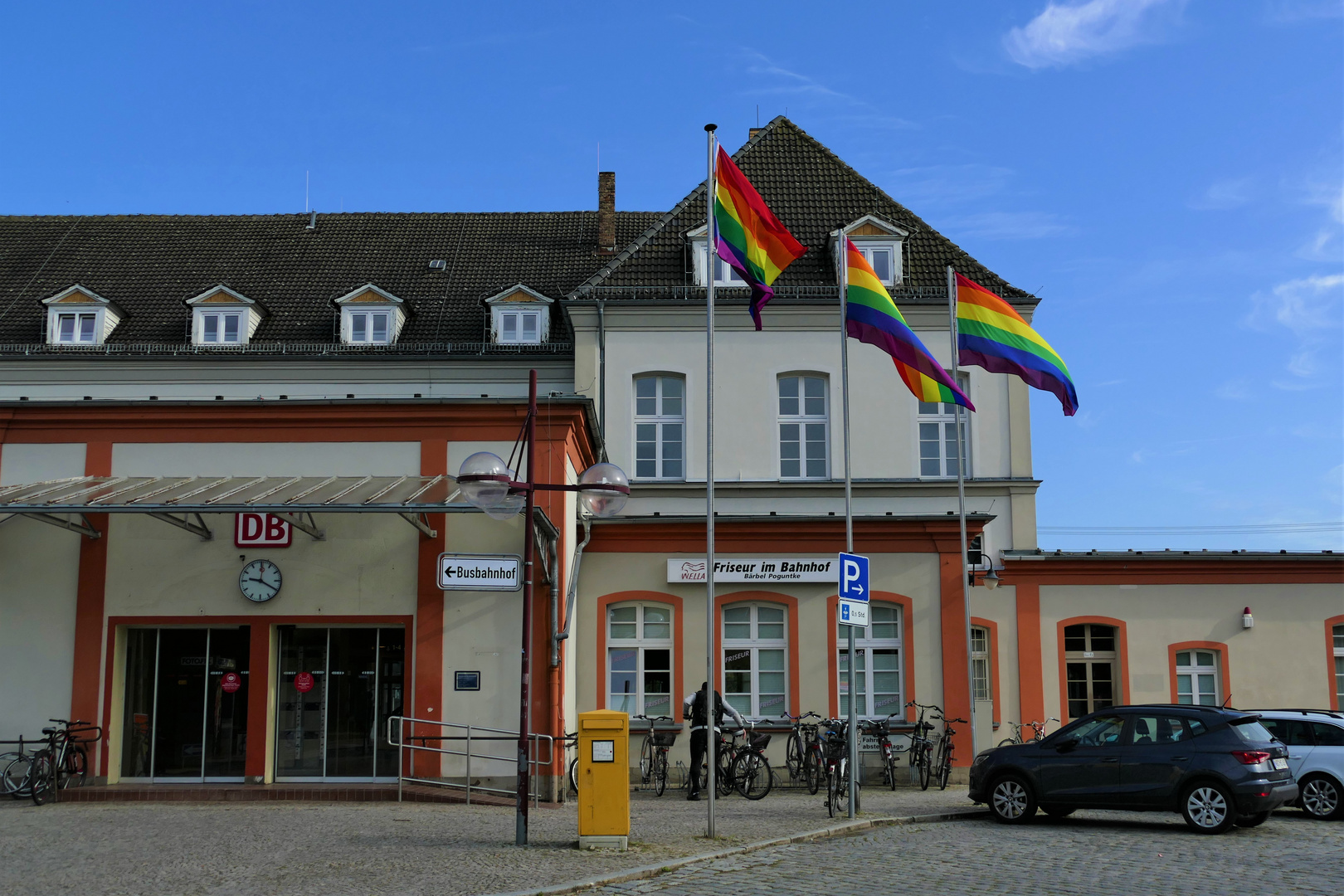 Friseur im Bahnhof in Neubrandenburg