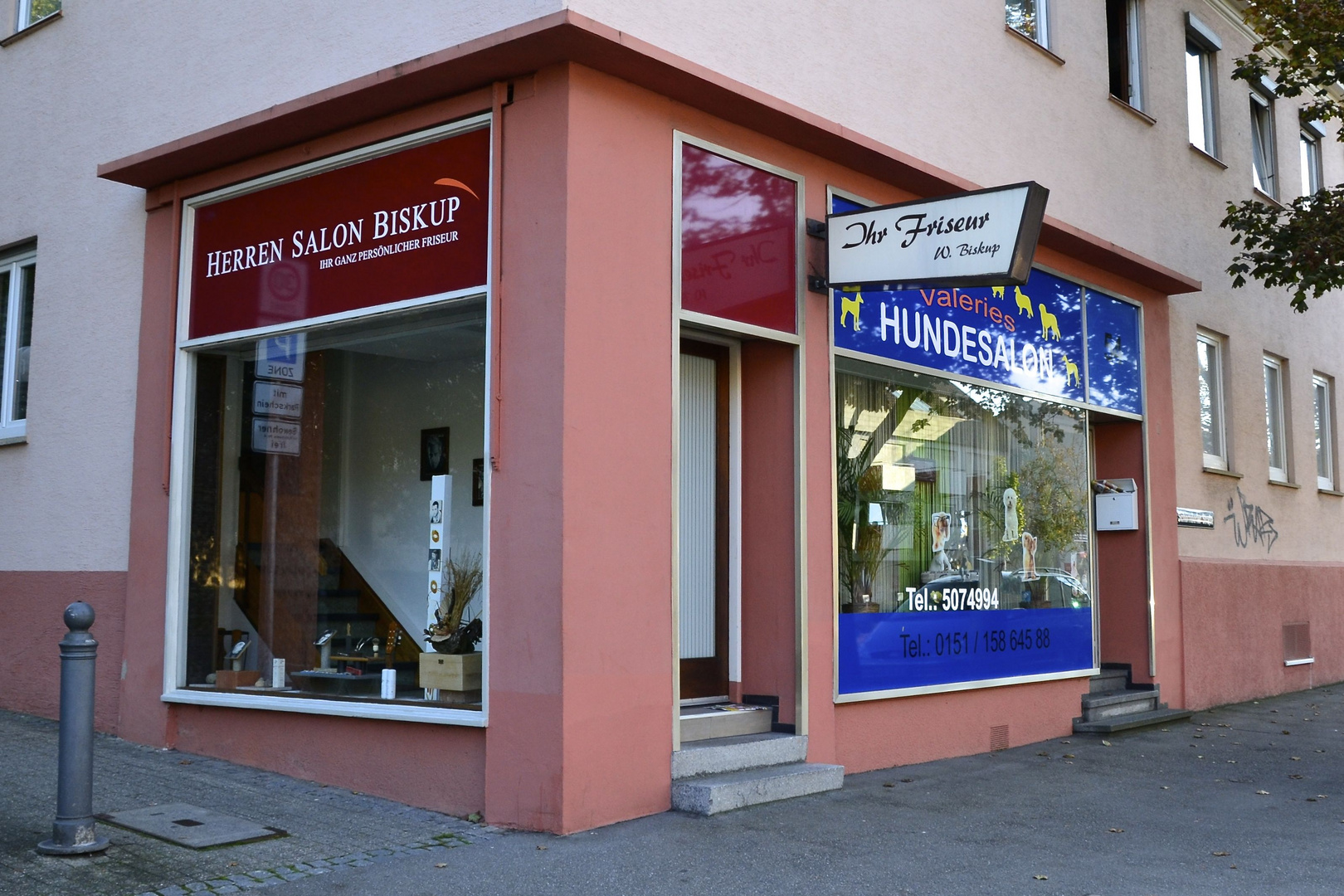 Friseur in doppelter Mission