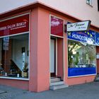 Friseur in doppelter Mission