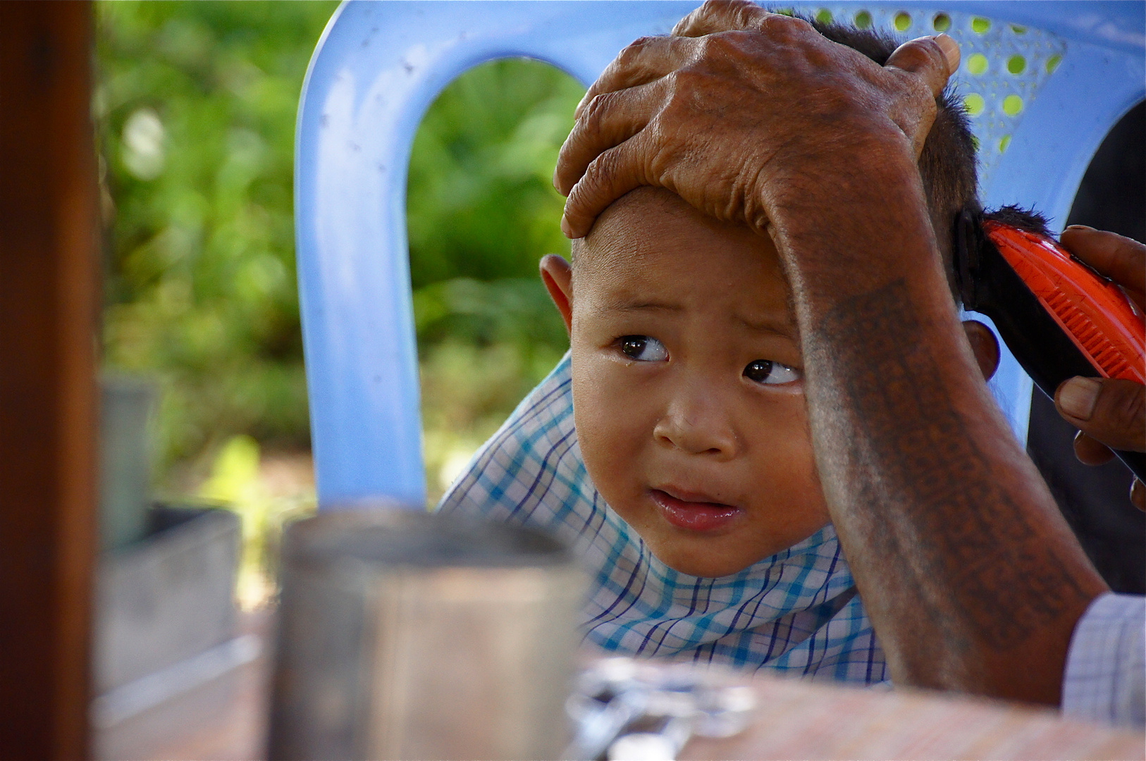 friseurgeschichten I, inle see, burma 2011 :-)))