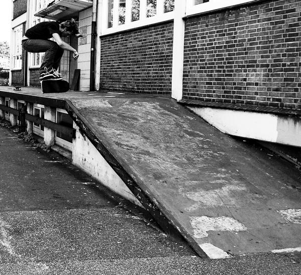 Fritz Wiemann - Alley Oop Backside Flip