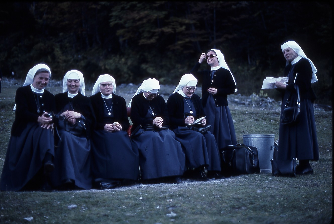 Fröhliche Benediktinerinnen