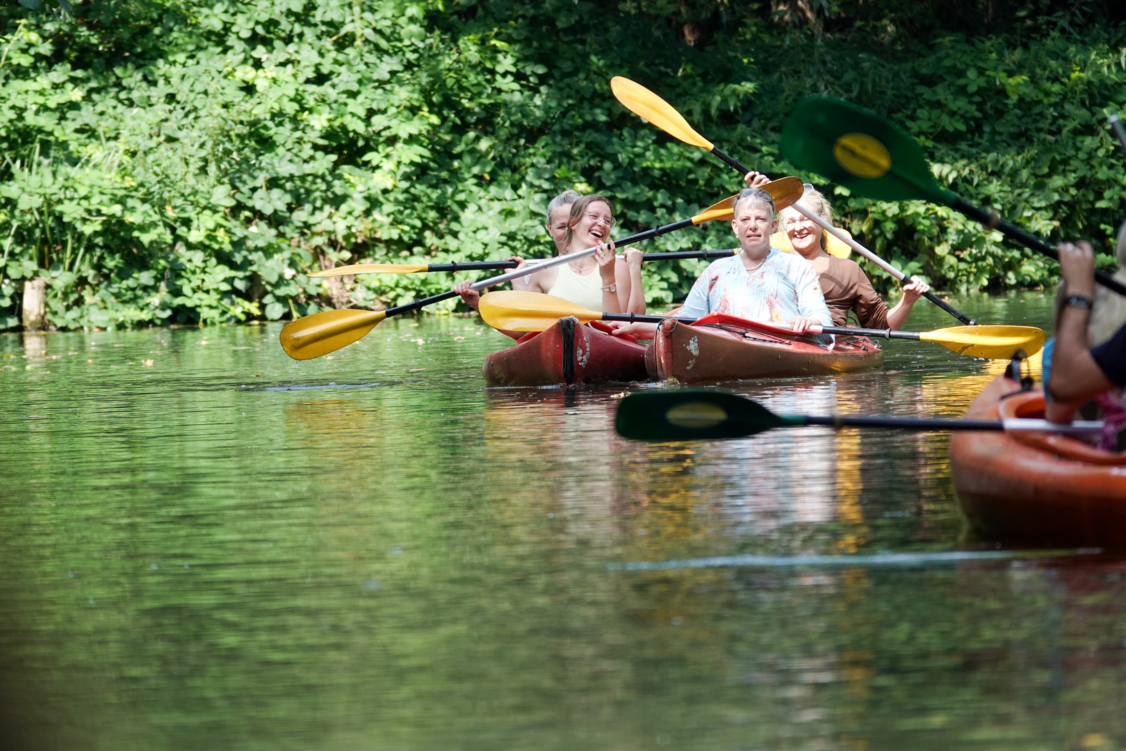 fröhliche paddler