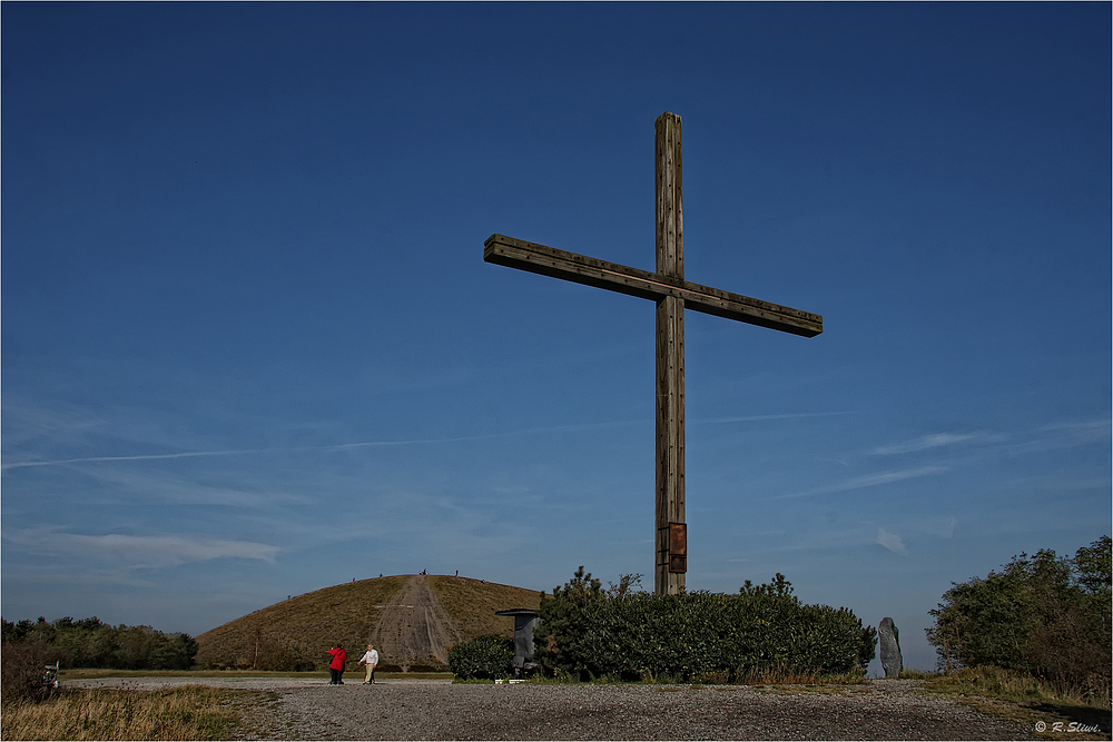 FROHE OSTERN