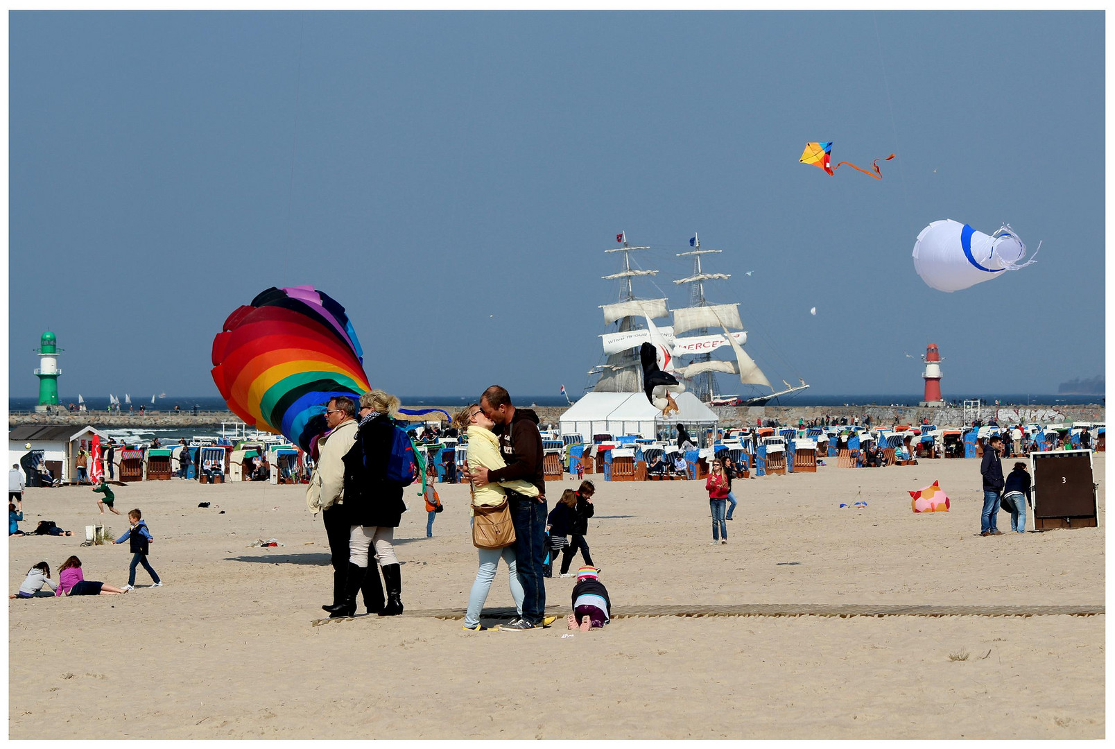 Frohe Ostern vom Warnemünder Strand