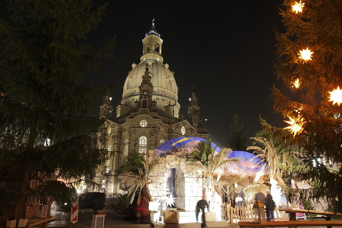 Frohe Weihnachten aus Dresden