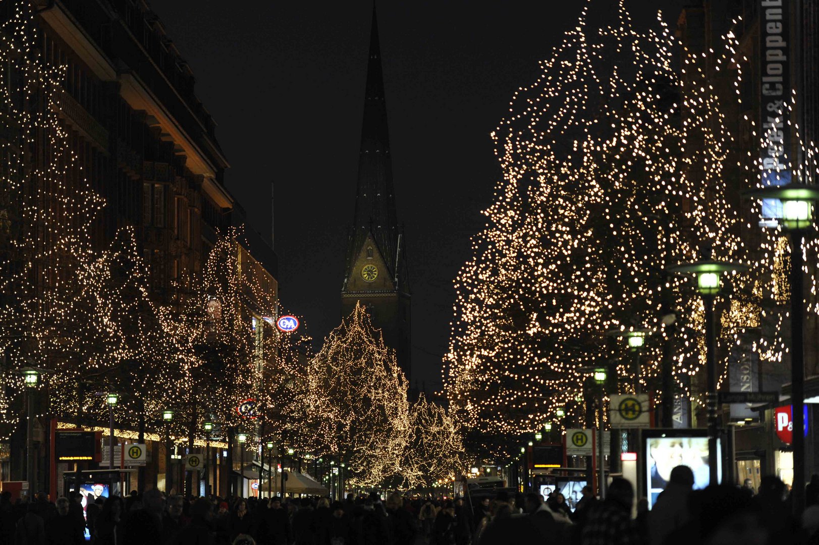 Frohe Weihnachten aus Hamburg