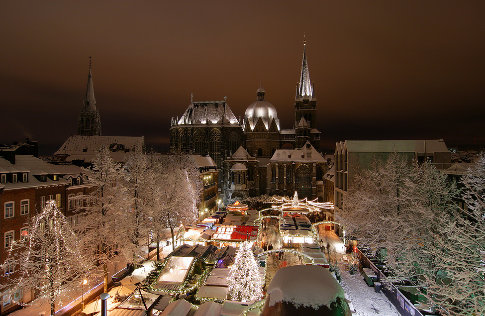 Frohe Weihnachten! * Merry Christmas!