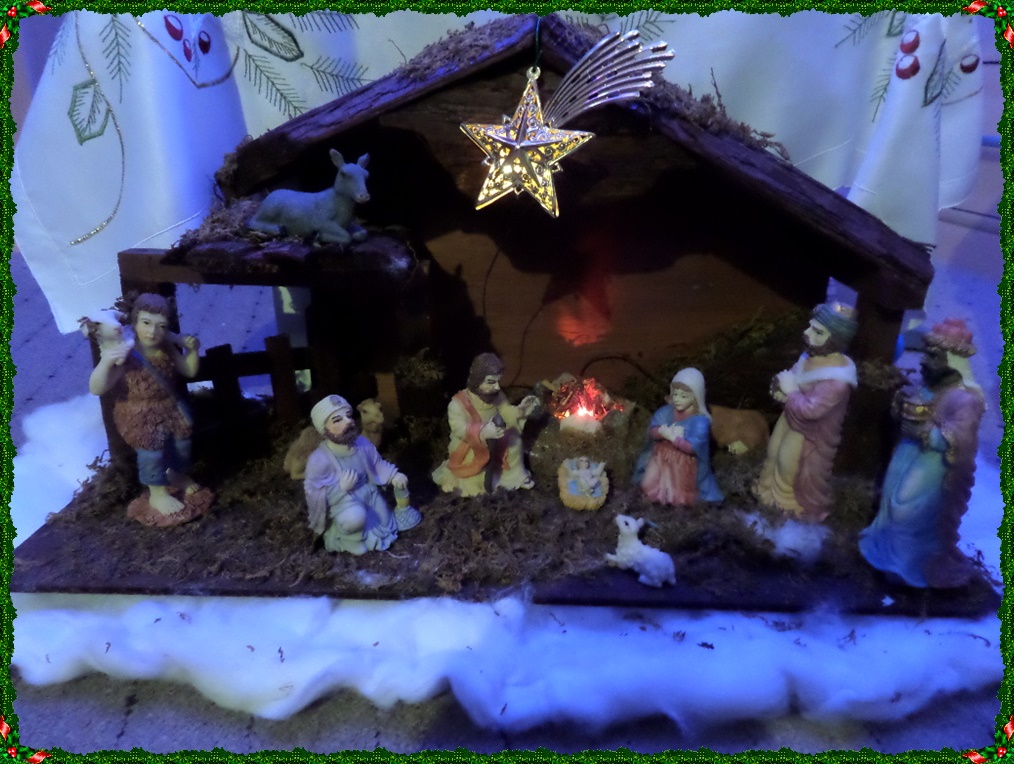Frohe Weihnachten wünsche ich allen friedlichen Menschen Foto & Bild