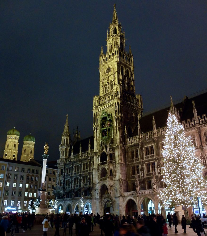 FROHES FEST Foto & Bild | weihnachten, münchen, frauenkirche Bilder auf fotocommunity