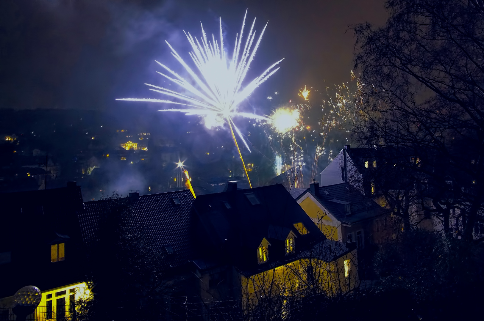 Frohes neues Jahr Für Alle und Jeden (137 Sprachen) Foto &amp; Bild