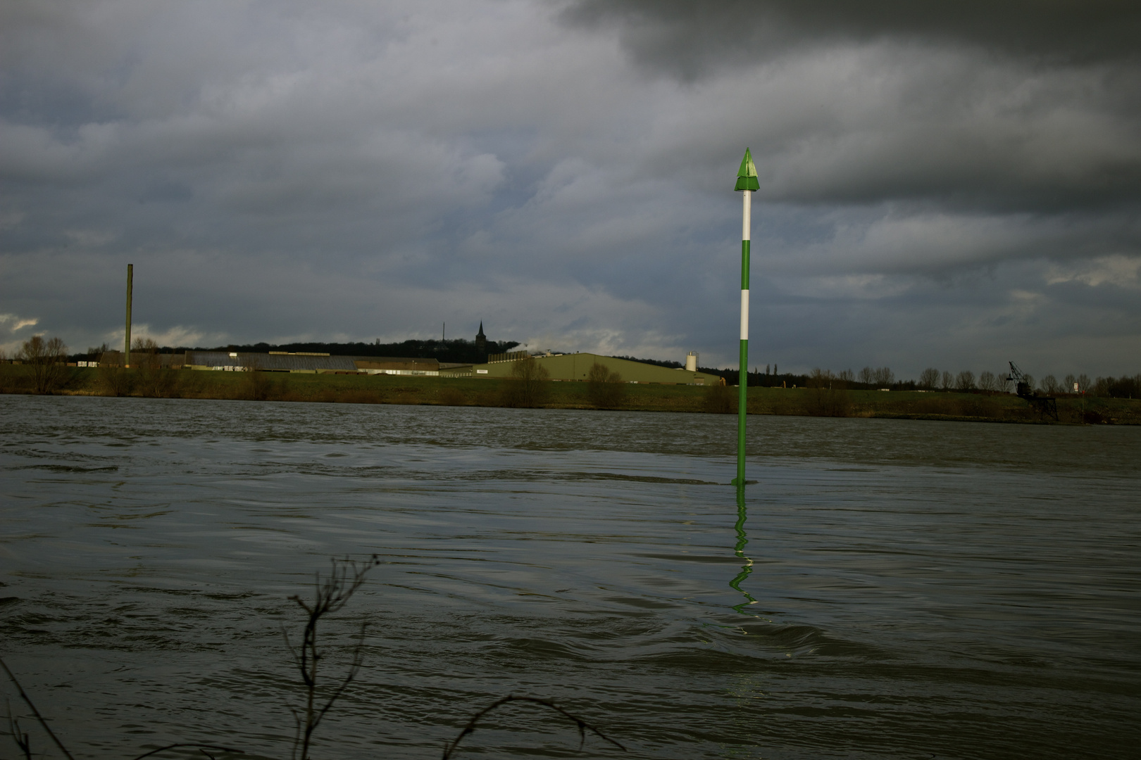 Frohes Neues Jahr, grüne Säule!