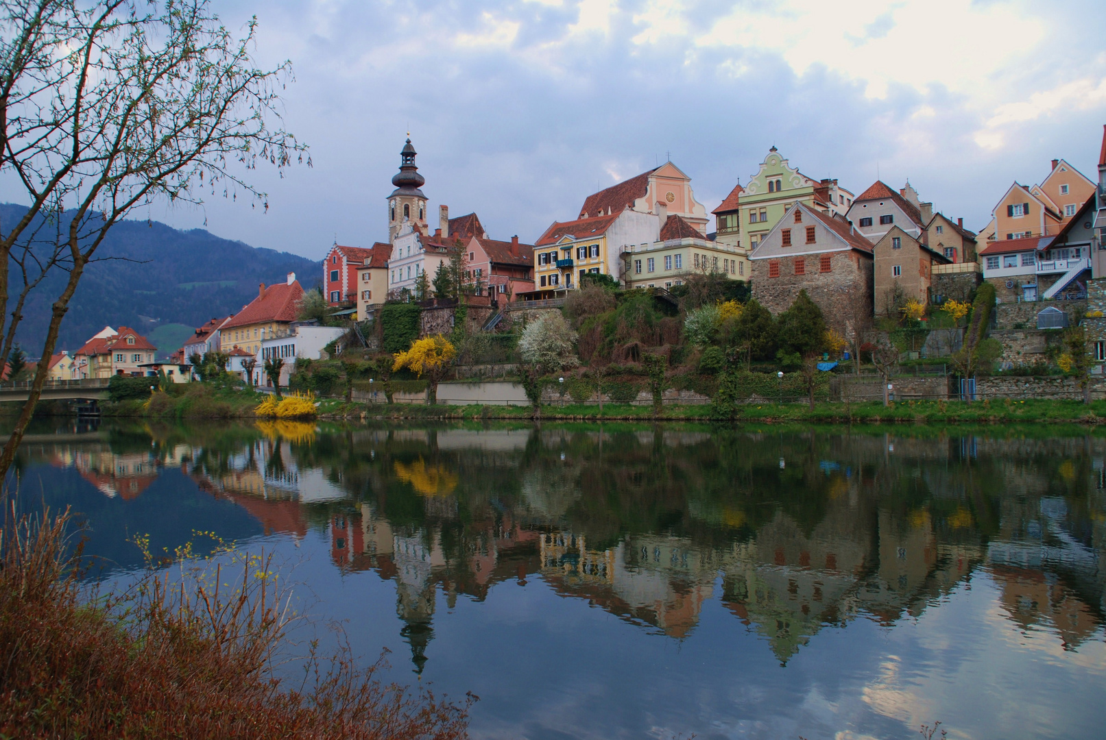 Frohnleiten im Spiegel der Mur