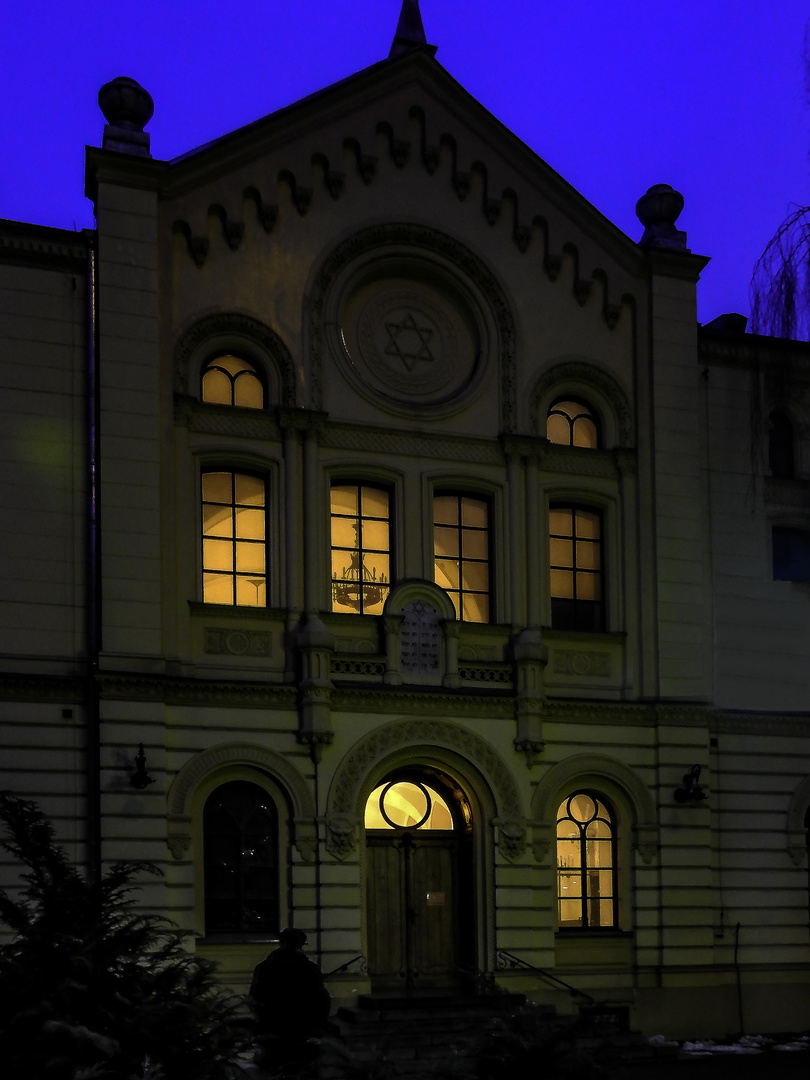 Front der Nozyk-Synagoge