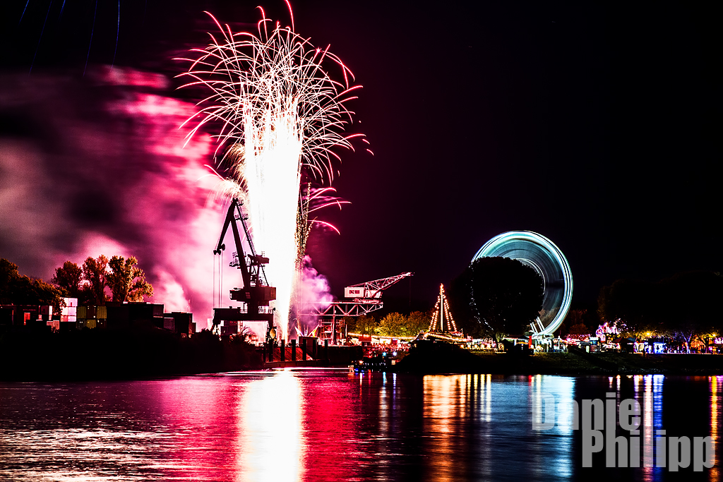 Frontfeuerwerk Fischerfest Gernsheim