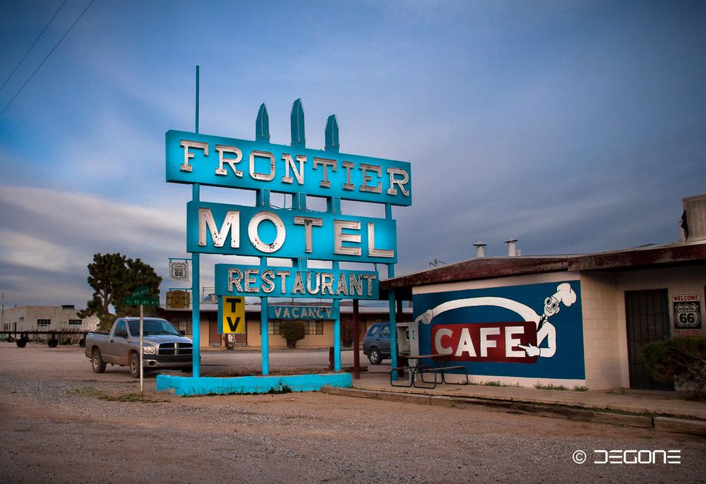 Frontier Motel