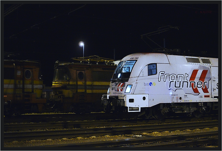 Frontrunner mit Laminatkas