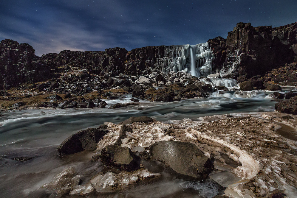 [ _frost // Öxarárfoss]