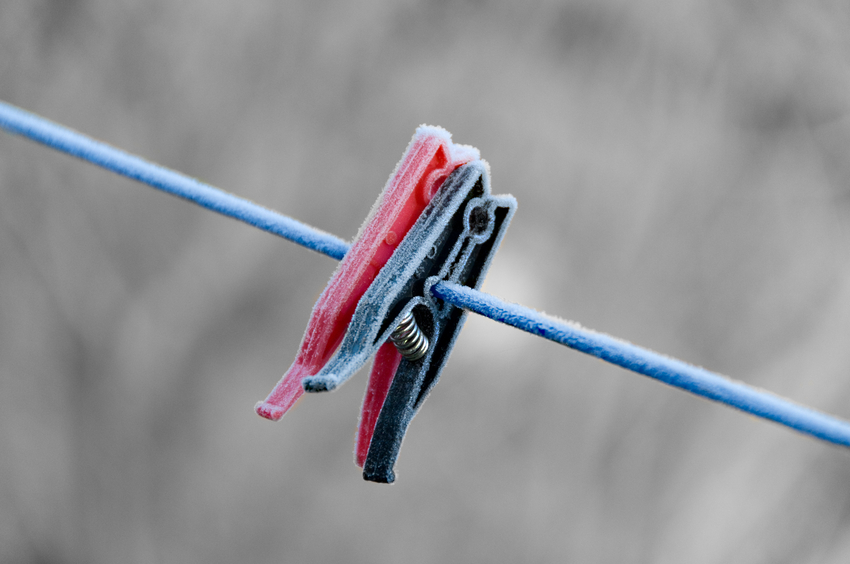 Frostige Wäscheklammern